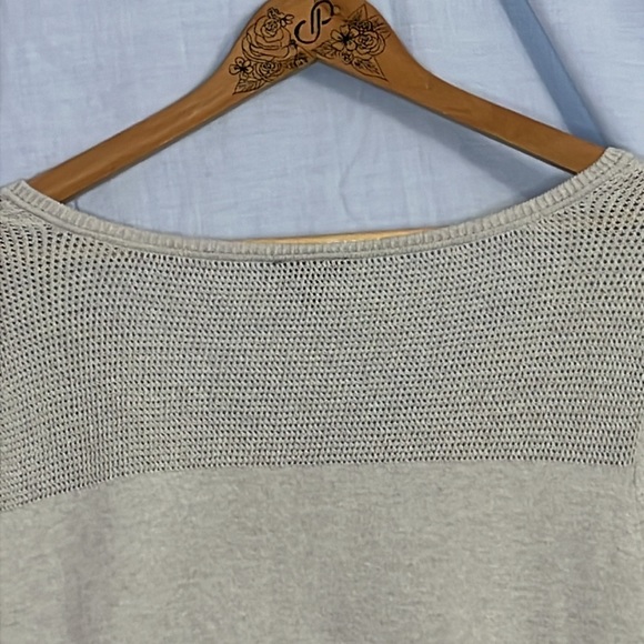 Torrid Light Gray Pointelle Stitch Babydoll Lightweight Summer Sweater in 2 (2X) - Picture 10 of 16